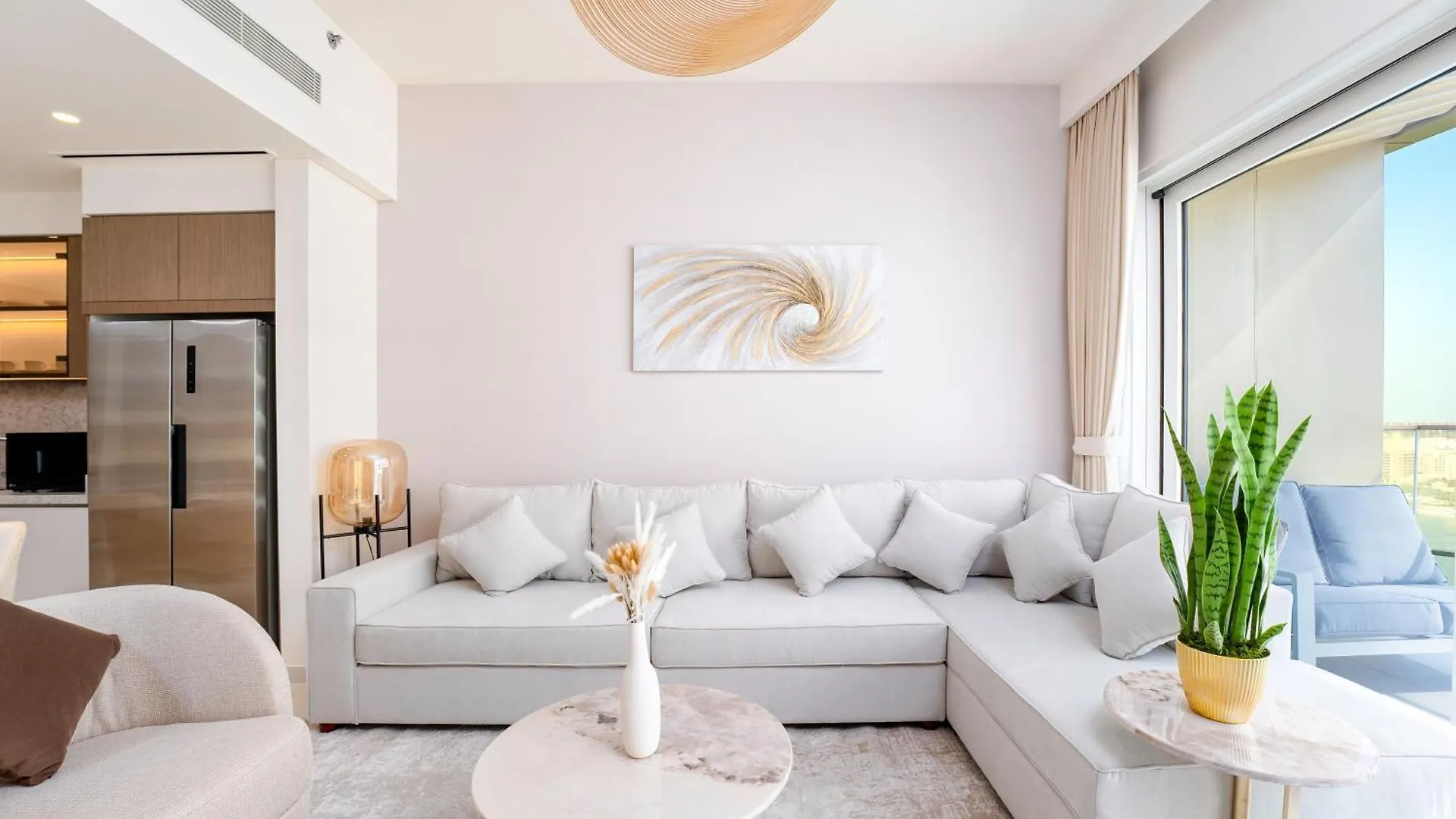 Apartment Exclusive Beachfront 2 Bed With Pool & Palm View Dubai