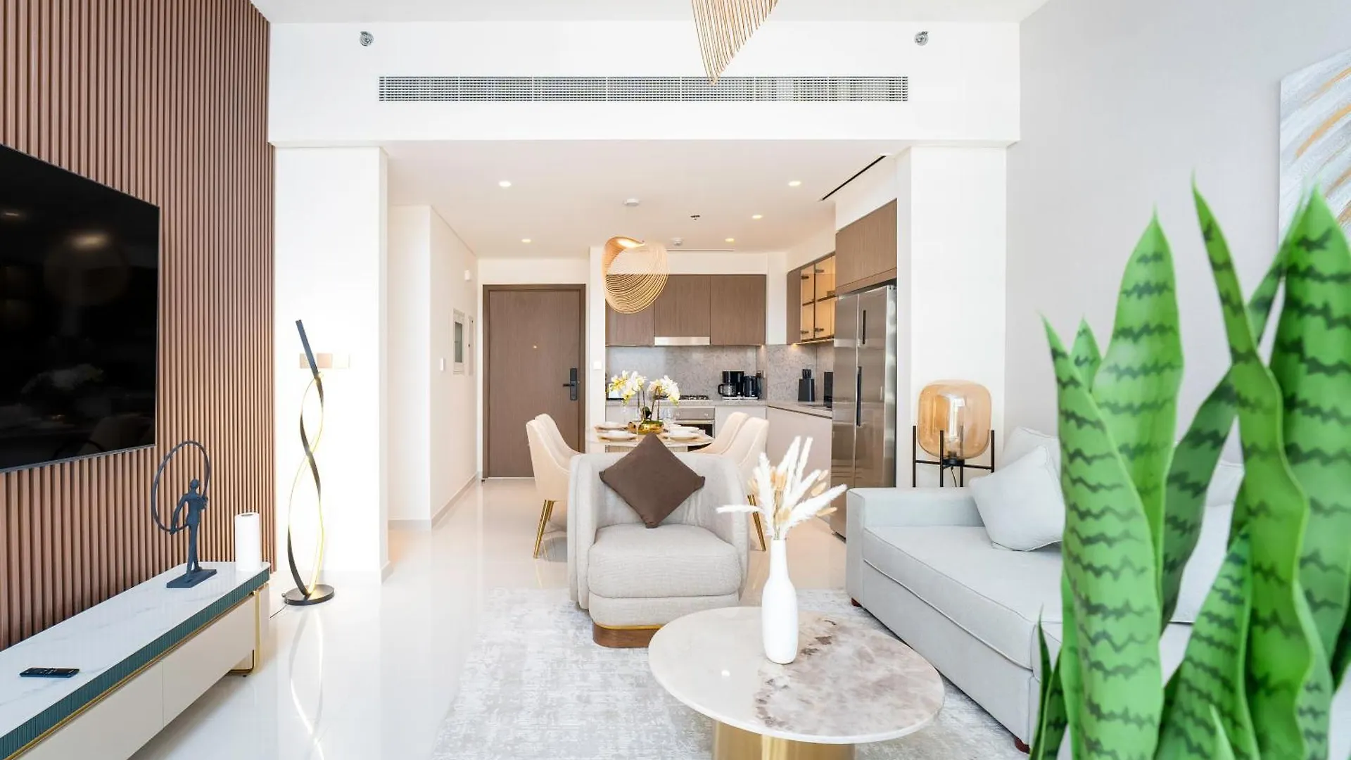 Apartment Exclusive Beachfront 2 Bed With Pool & Palm View Dubai
