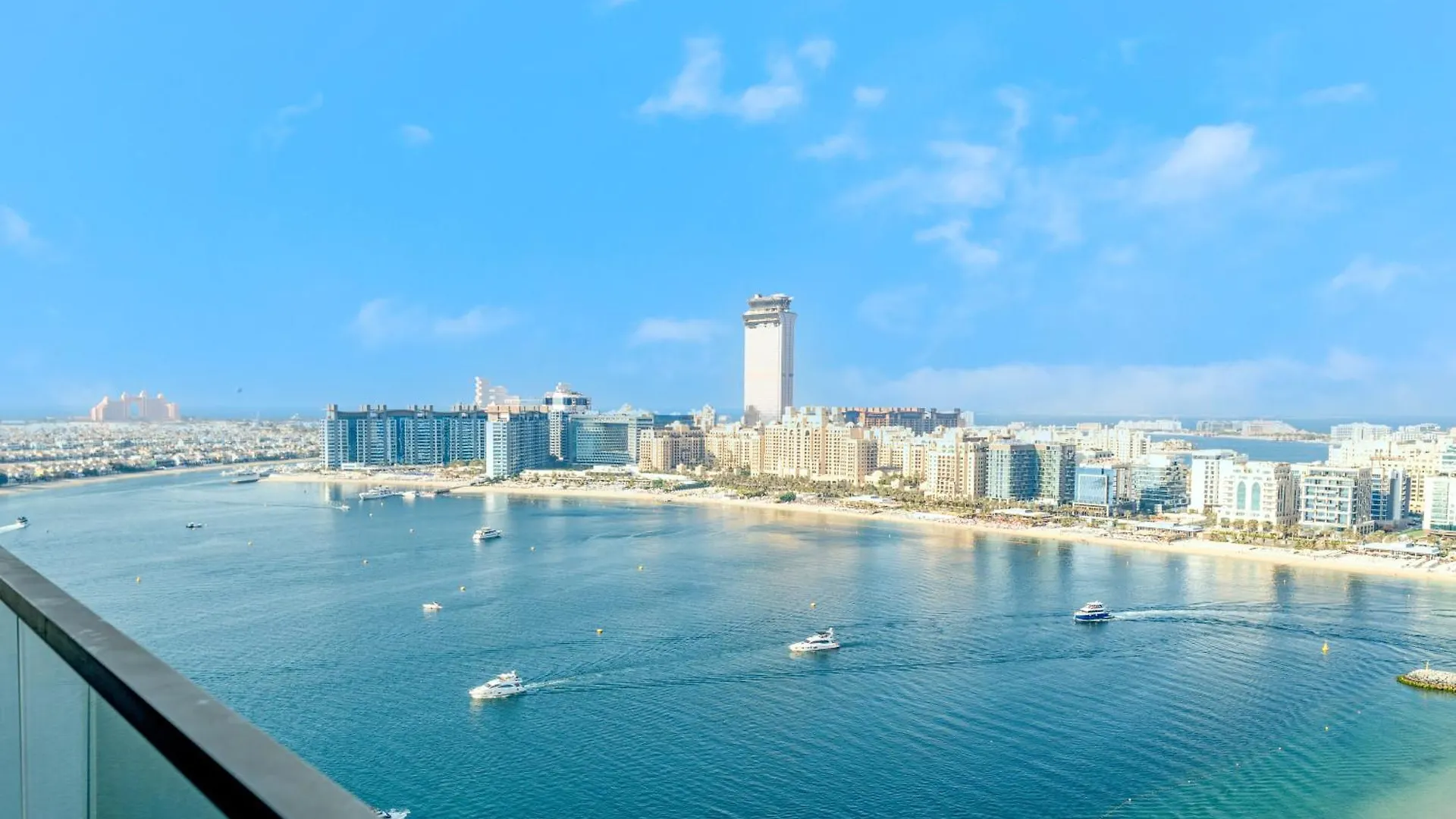 Exclusive Beachfront 2 Bed With Pool & Palm View Dubai 0*,  United Arab Emirates