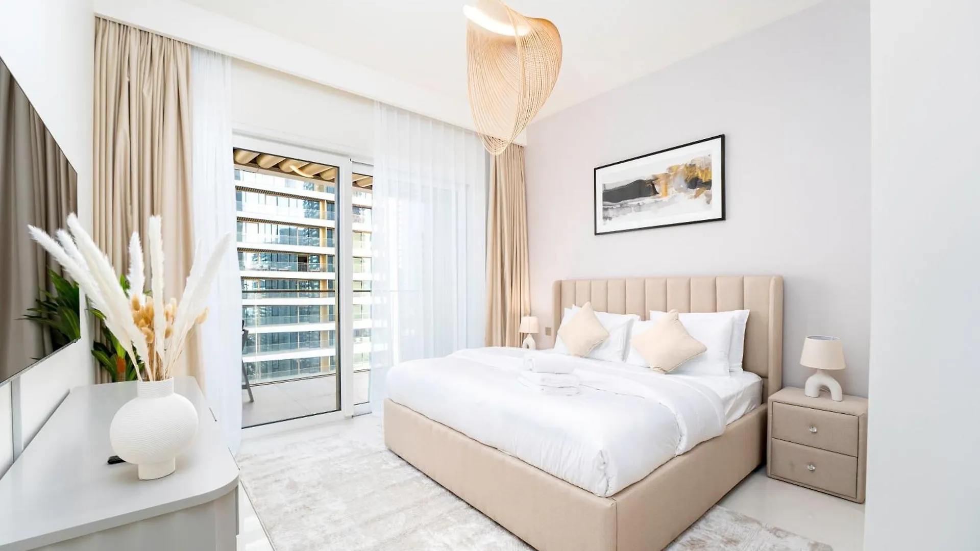 Exclusive Beachfront 2 Bed With Pool & Palm View Dubai 0*,  United Arab Emirates
