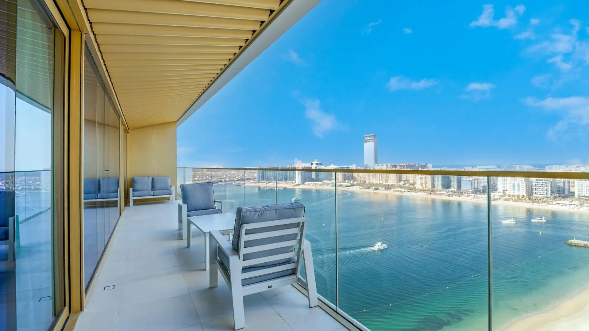 Exclusive Beachfront 2 Bed With Pool & Palm View Dubai United Arab Emirates